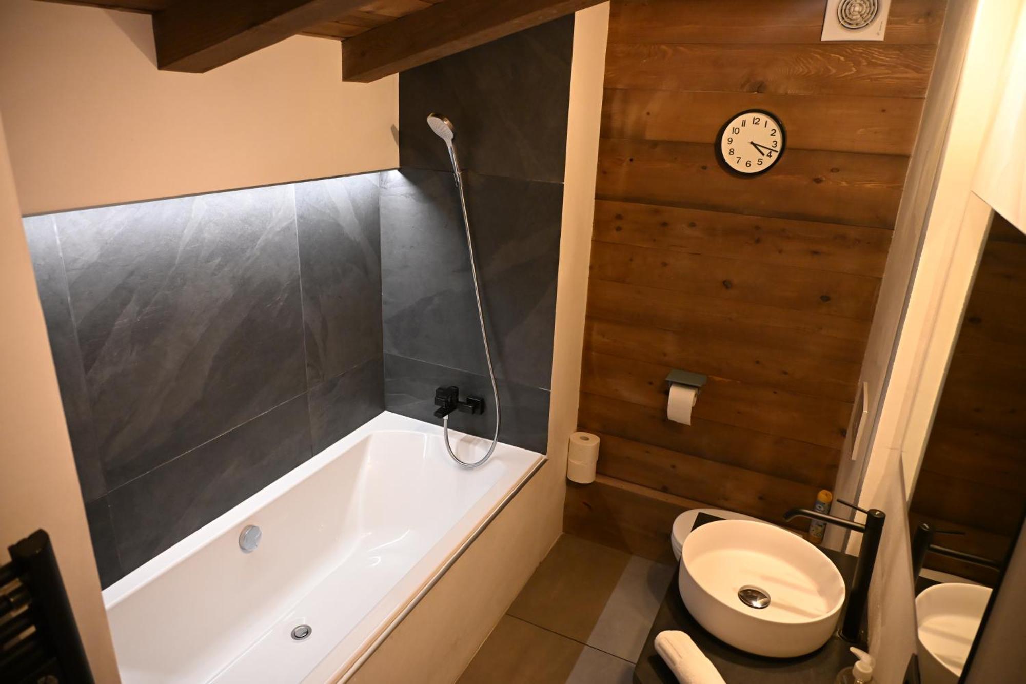 Chalet Montana Комблу Екстер'єр фото